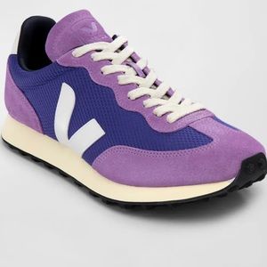 VEJA Rio Branco Colorblock Runner Sneakers